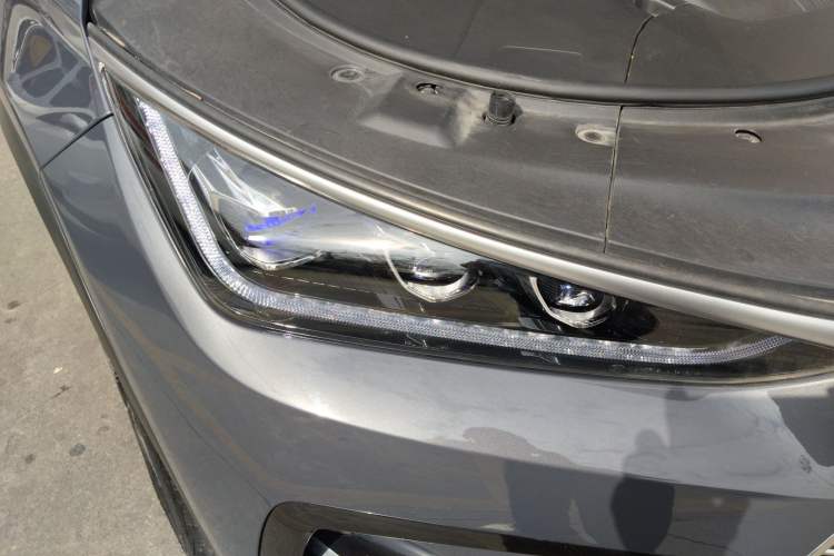 Used BYD Tang New Energy 2022 DM-i 252km Luxury Model Right Front Headlight