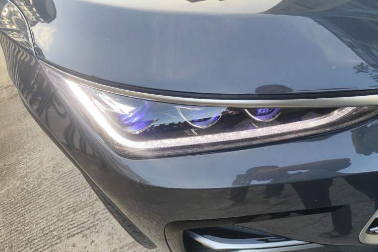 Used BYD Tang New Energy 2022 DM-i 252km Luxury Model Right Front Headlight