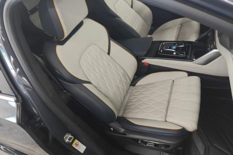 Used BYD Tang New Energy 2022 DM-p 215KM Four-Wheel Drive Flagship Model Right Front Seat