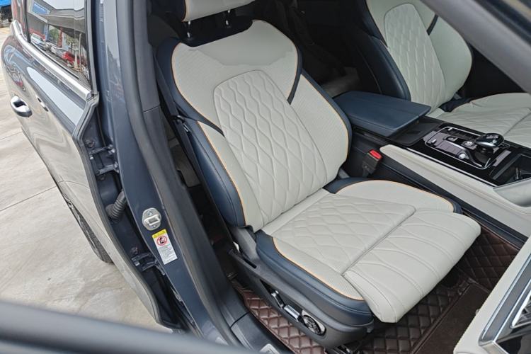 Used BYD Tang New Energy 2022 EV 635 km All-Wheel-Drive Flagship Model Right Front Seat