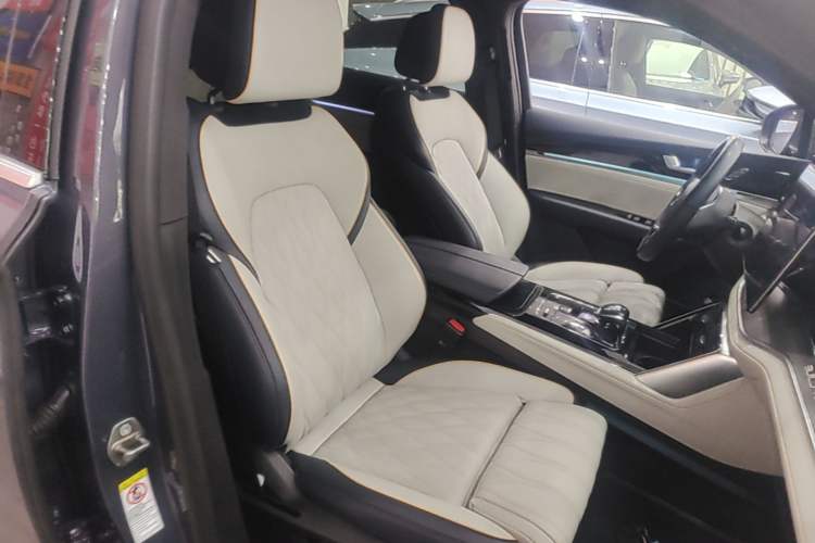 Used BYD Tang New Energy 2022 DM-p 215KM Four-Wheel Drive Flagship Model Right Front Seat