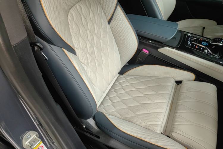 Used BYD Tang New Energy 2022 DM-p 215KM Four-Wheel Drive Flagship Model Right Front Seat