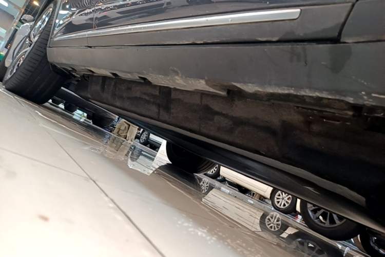 Used BYD Tang New Energy 2022 EV 635 km All-Wheel-Drive Flagship Model Right Side Sill