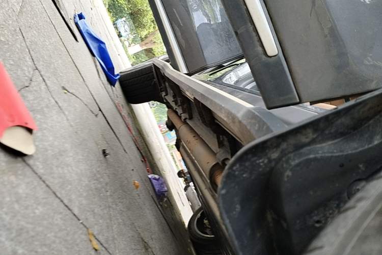 Used BYD Tang New Energy 2022 DM-p 215KM Four-Wheel Drive Flagship Model Right Side Sill
