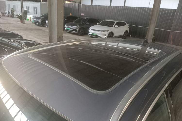 Used BYD Tang New Energy 2022 EV 730KM Luxury Model Roof