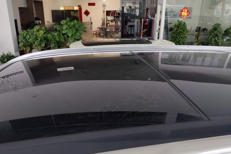 Used BYD Tang New Energy 2022 EV 600KM Luxury Model Roof