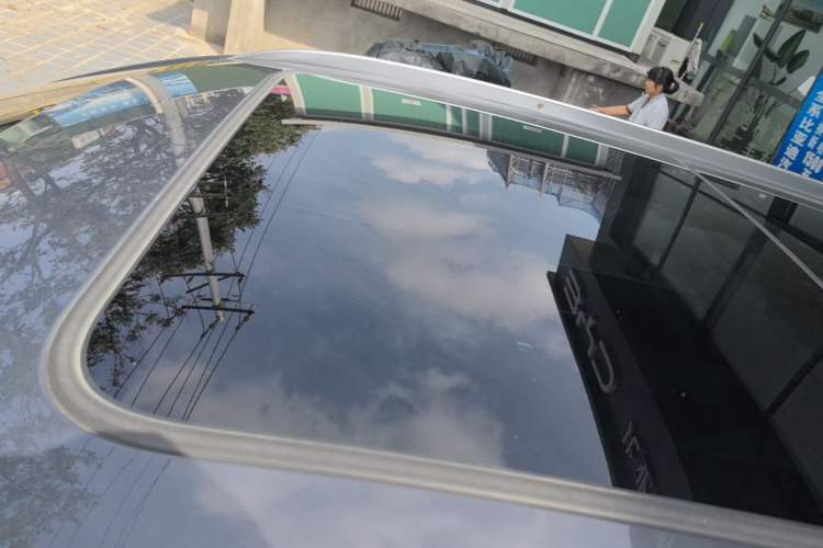 Used BYD Tang New Energy 2022 EV 635 km All-Wheel-Drive Flagship Model Roof