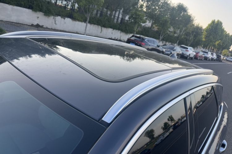 Used BYD Tang New Energy 2022 EV 730KM Luxury Model Roof