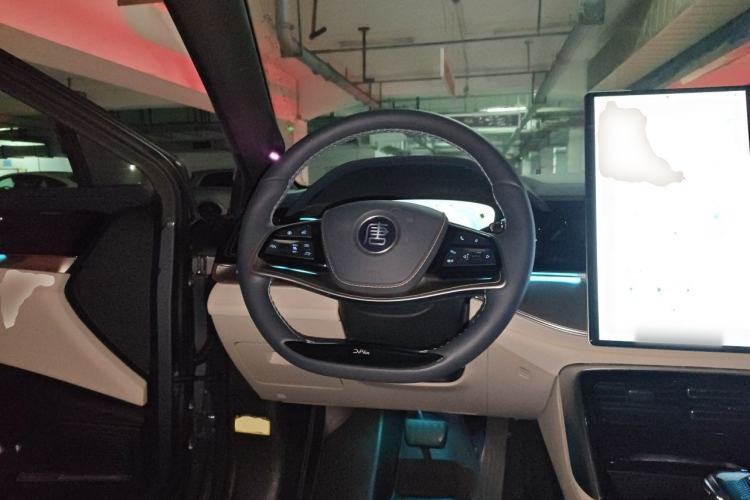 Used BYD Tang New Energy 2022 DM-p 215KM Four-Wheel Drive Flagship Model Steering Wheel
