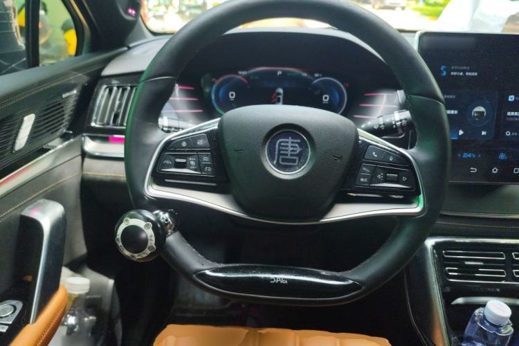 Used BYD Tang New Energy 2022 DM-p 215KM Four-Wheel Drive Flagship Model Steering Wheel