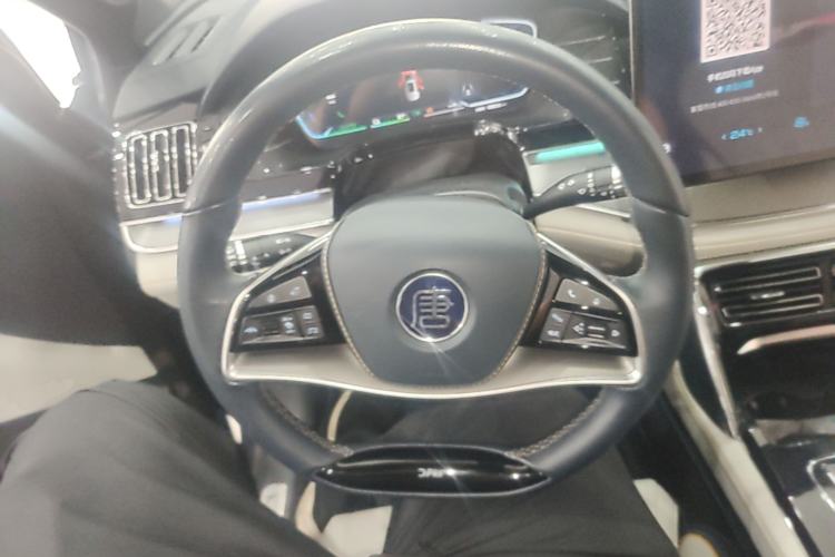 Used BYD Tang New Energy 2022 DM-p 215KM Four-Wheel Drive Flagship Model Steering Wheel