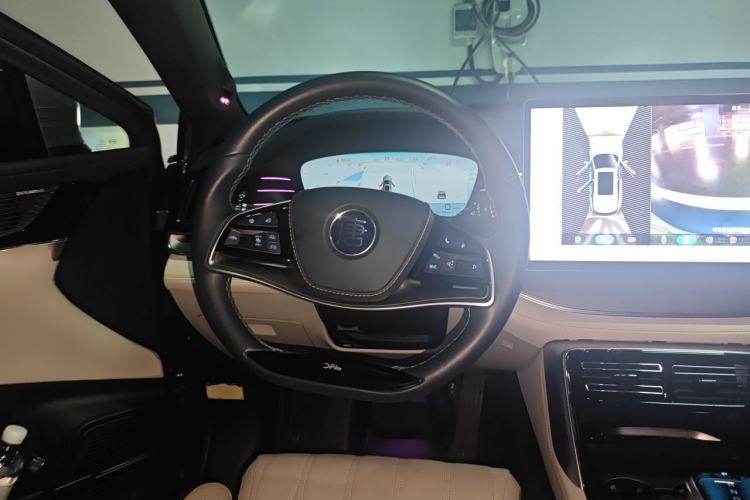 Used BYD Tang New Energy 2022 DM-p 215 km All-Wheel-Drive Deluxe Model Steering Wheel