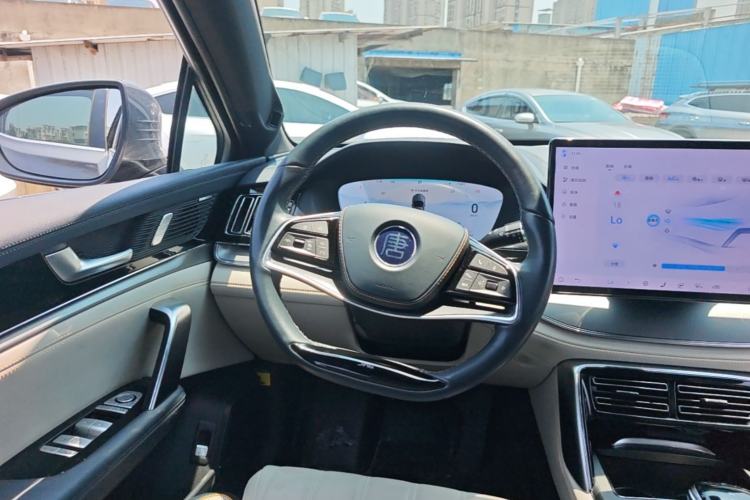Used BYD Tang New Energy 2022 EV 635 km All-Wheel-Drive Flagship Model Steering Wheel