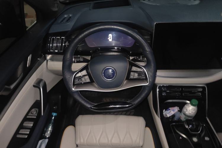 Used BYD Tang New Energy 2022 DM-p 215KM Four-Wheel Drive Flagship Model Steering Wheel