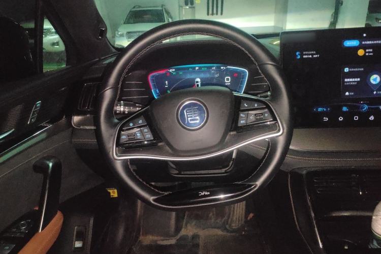 Used BYD Tang New Energy 2022 DM-p 215KM Four-Wheel Drive Flagship Model Steering Wheel