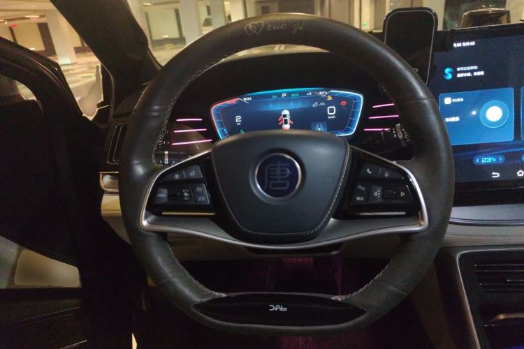 Used BYD Tang New Energy 2022 DM-p 215KM Four-Wheel Drive Flagship Model Steering Wheel