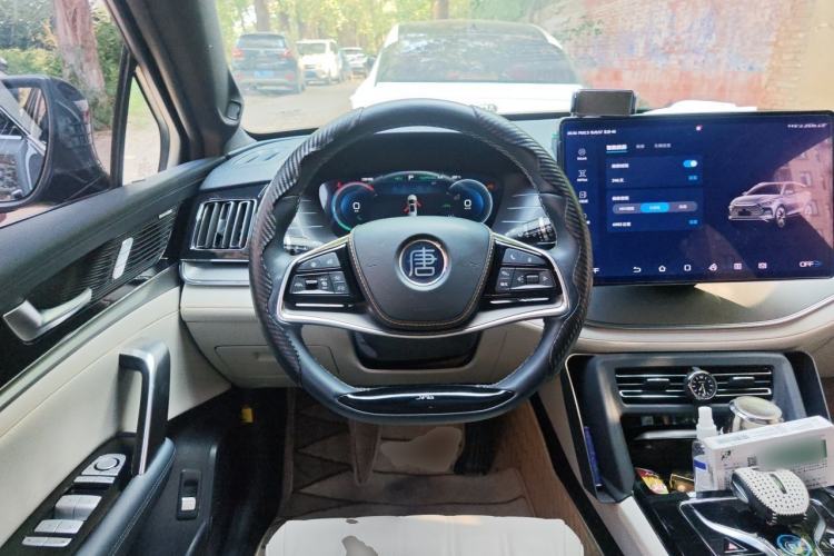 Used BYD Tang New Energy 2022 DM-p 215KM Four-Wheel Drive Flagship Model Steering Wheel