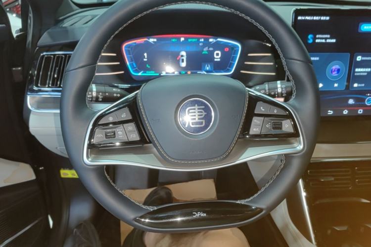 Used BYD Tang New Energy 2022 DM-p 215KM Four-Wheel Drive Flagship Model Steering Wheel