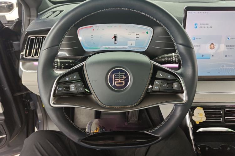 Used BYD Tang New Energy 2022 EV 635 km All-Wheel-Drive Flagship Model Steering Wheel