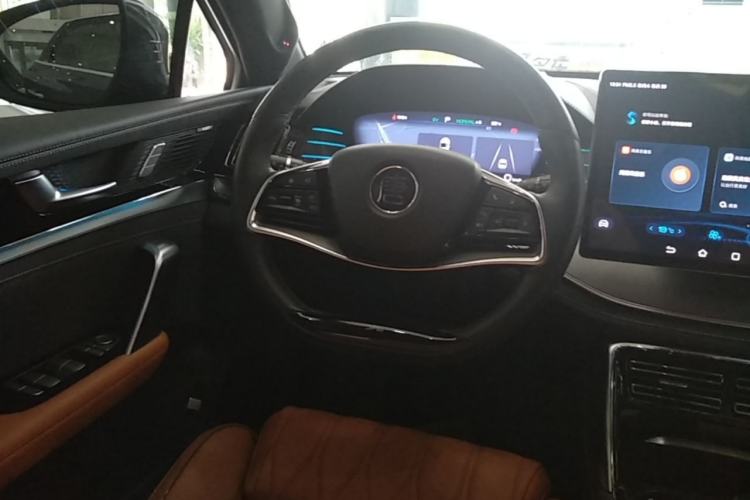 Used BYD Tang New Energy 2022 DM-p 215KM Four-Wheel Drive Flagship Model Steering Wheel