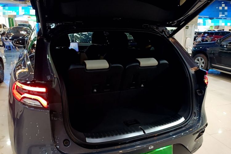 Used BYD Tang New Energy 2022 EV 635 km All-Wheel-Drive Flagship Model Trunk