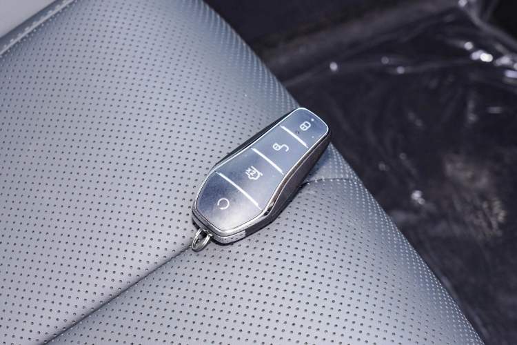 Used BYD Tang New Energy 2022 DM-p 215KM Four-Wheel Drive Flagship Model Vehicle Key