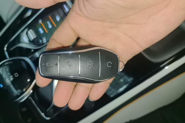 Used BYD Tang New Energy 2022 DM-p 215KM Four-Wheel Drive Flagship Model Vehicle Key