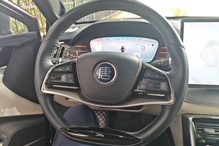 Used BYD Tang New Energy 2022 EV 635 km All-Wheel-Drive Flagship Model Steering Wheel