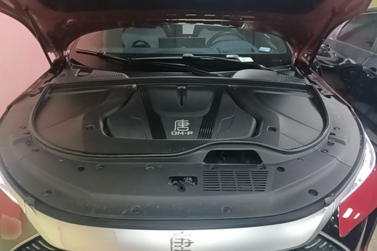 Used BYD Tang New Energy 2022 DM-p 215KM Four-Wheel Drive Flagship Model Engine Bay