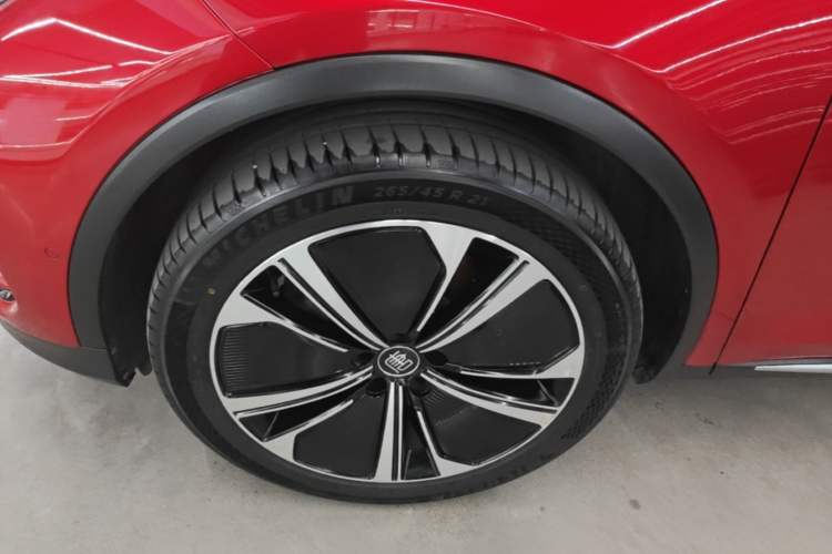 Used BYD Tang New Energy 2022 DM-p 215KM Four-Wheel Drive Flagship Model Left Front Wheel Hub