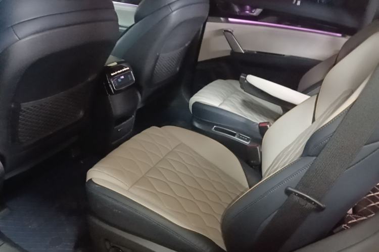 Used BYD Tang New Energy 2022 DM-p 215KM Four-Wheel Drive Flagship Model Left Rear Seat