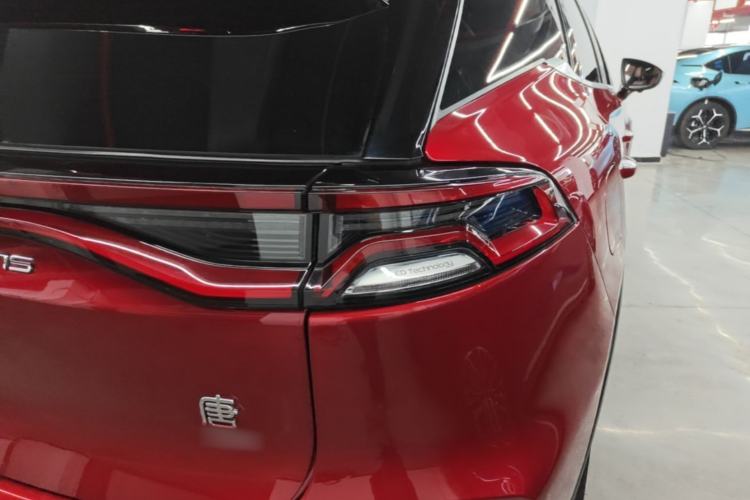 Used BYD Tang New Energy 2022 DM-p 215KM Four-Wheel Drive Flagship Model Right Rear Taillight
