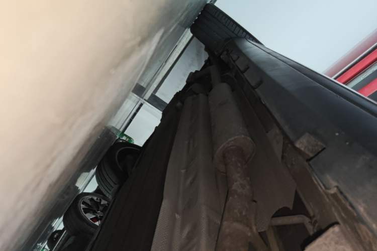 Used BYD Tang New Energy 2022 DM-p 215KM Four-Wheel Drive Flagship Model Right Side Sill