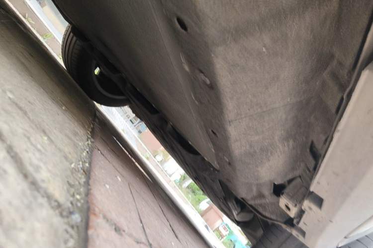 Used BYD Tang New Energy 2022 EV 635 km All-Wheel-Drive Flagship Model Chassis Front Right