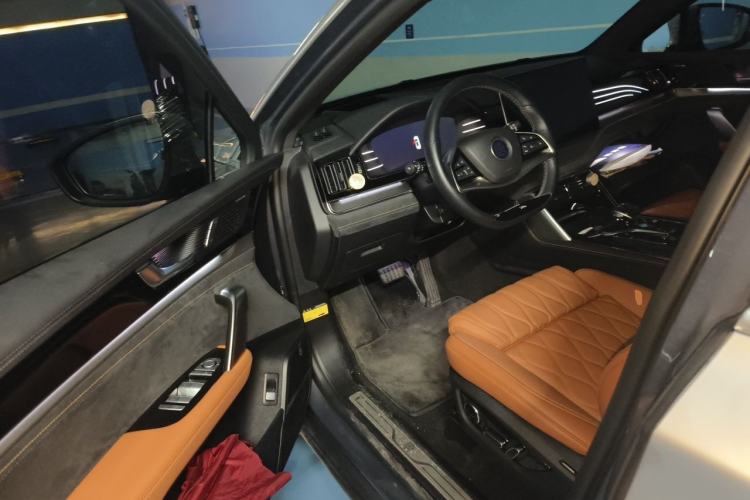 Used BYD Tang New Energy 2022 DM-p 215KM Four-Wheel Drive Flagship Model Driver Seat