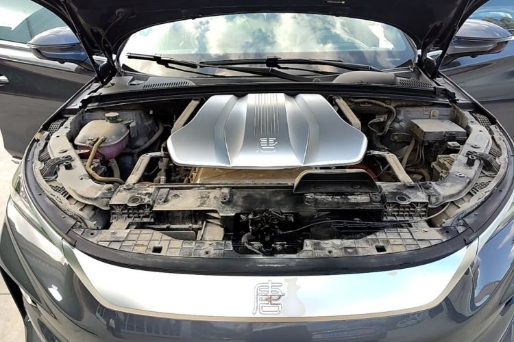 Used BYD Tang New Energy 2022 EV 730KM Luxury Model Engine Bay
