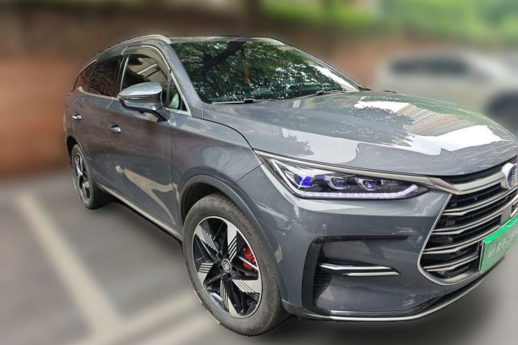 Used BYD Tang New Energy 2022 DM-i 252km Luxury Model Front Right 45 Deg