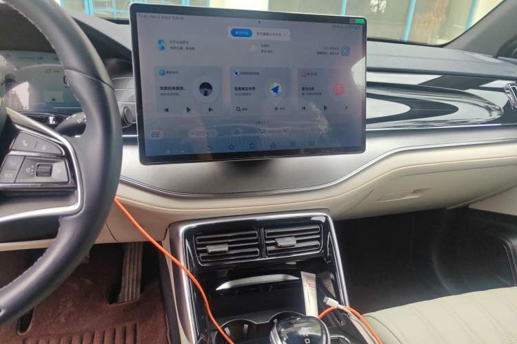 Used BYD Tang New Energy 2022 DM-p 215 km All-Wheel-Drive Deluxe Model Audio And AC Panel