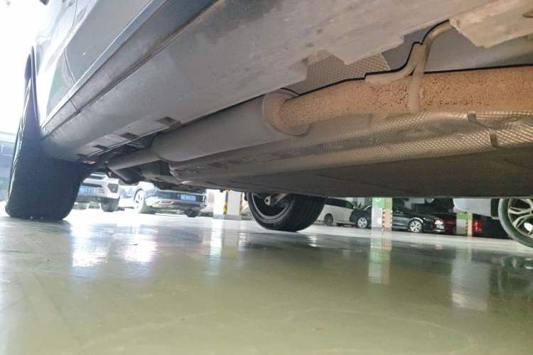 Used BYD Tang New Energy 2022 DM-p 215KM Four-Wheel Drive Flagship Model Chassis Front Right