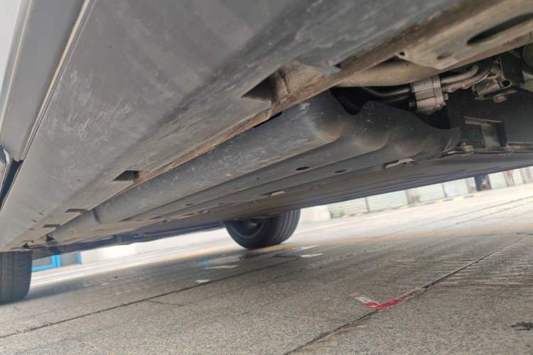 Used BYD Tang New Energy 2022 DM-p 215 km All-Wheel-Drive Deluxe Model Chassis Rear Left