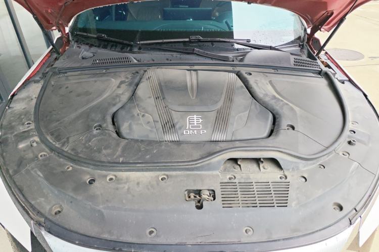 Used BYD Tang New Energy 2022 DM-p 215KM Four-Wheel Drive Flagship Model Engine Bay