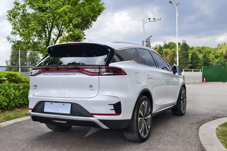 Used BYD Tang New Energy 2022 DM-p 215KM Four-Wheel Drive Flagship Model Exterior 8