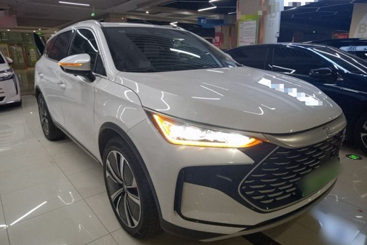 Used BYD Tang New Energy 2022 DM-p 215 km All-Wheel-Drive Deluxe Model Front Right 45 Deg