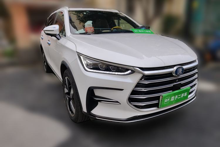 Used BYD Tang New Energy 2022 DM-i 252km Luxury Model Front Right 45 Deg