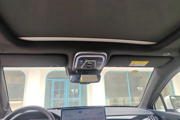 Used BYD Tang New Energy 2022 DM-p 215 km All-Wheel-Drive Deluxe Model Headliner