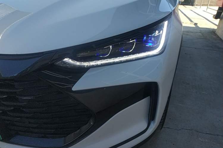 Used BYD Tang New Energy 2022 DM-p 215KM Four-Wheel Drive Flagship Model Left Front Headlight