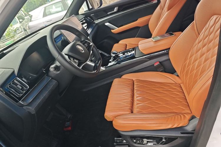 Used BYD Tang New Energy 2022 EV 730KM Luxury Model Left Front Seat