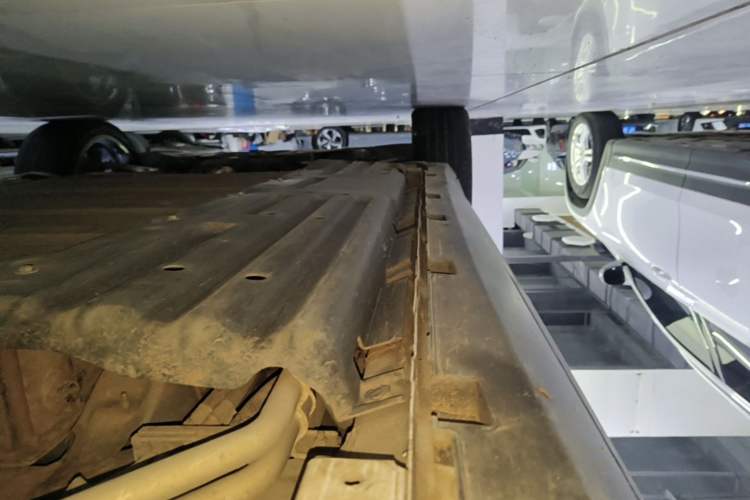 Used BYD Tang New Energy 2022 DM-i 252km Luxury Model Left Side Sill