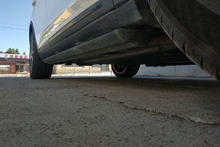 Used BYD Tang New Energy 2022 DM-p 215KM Four-Wheel Drive Flagship Model Right Side Sill