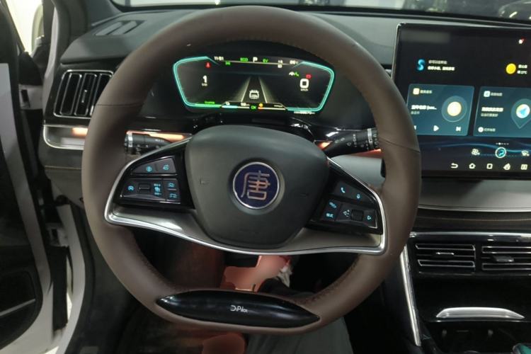 Used BYD Tang New Energy 2022 DM-i 252km Luxury Model Steering Wheel